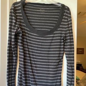 T-shirt/sweater type shirt